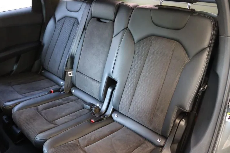 Audi Q7 50TDI Quattro S-Line Image 8